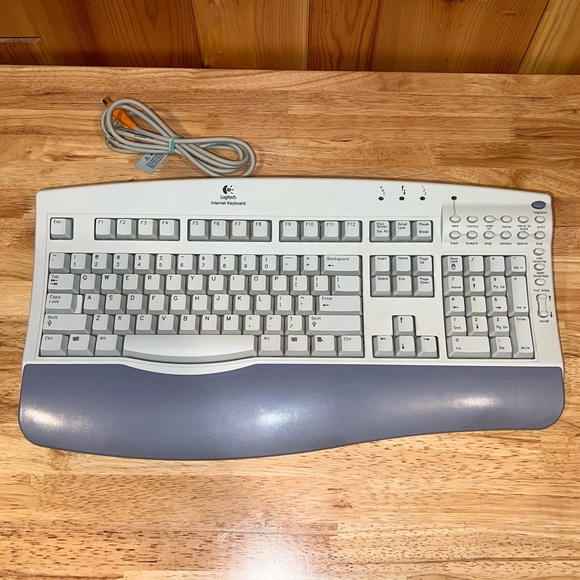 Vintage LOGITECH Mechanical Clicky Ergonomic Internet Keyboard SK-2500 VTG MINT - Picture 1 of 11